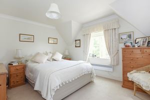 Master bedroom- click for photo gallery